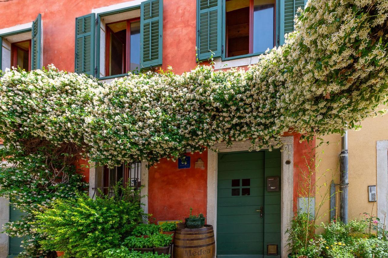 Alighieri Unique Apartment Pula Exterior photo